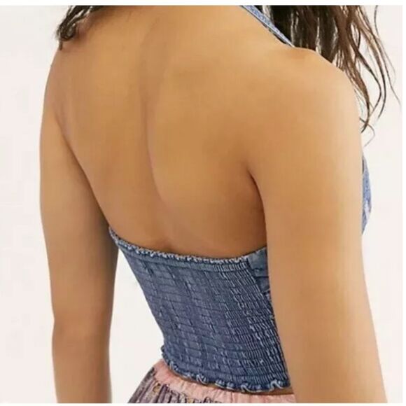 Free People Womens Tightly Bound Denim Halter Top Size‎ Medium Buttons - Picture 3 of 7